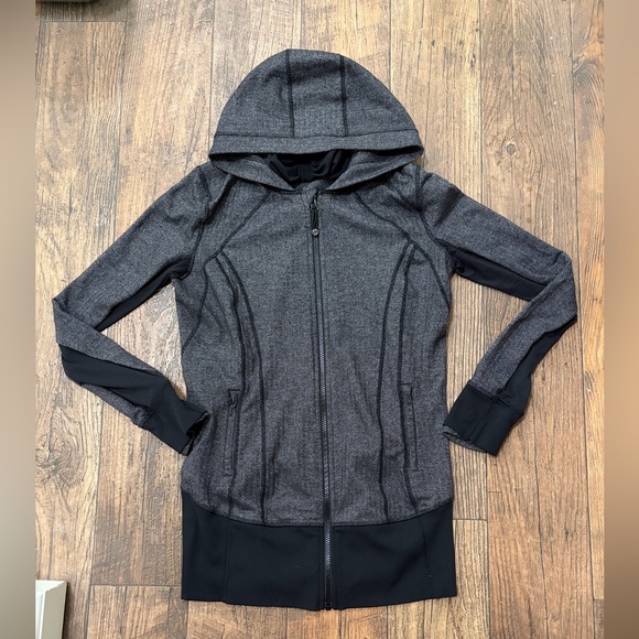 lululemon athletica Black Heather Full-Zip Hooded Jacket - Picture 6 of 9